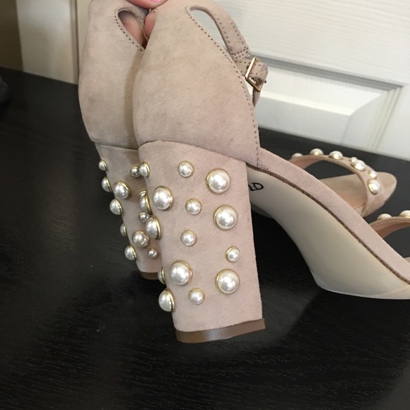 Steve Madden pearl taupe heels - Picture 7 of 8